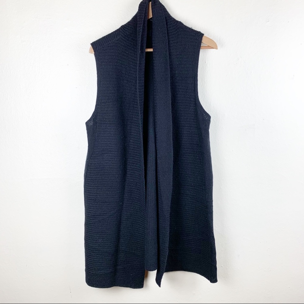 Black charter club cashmere vest